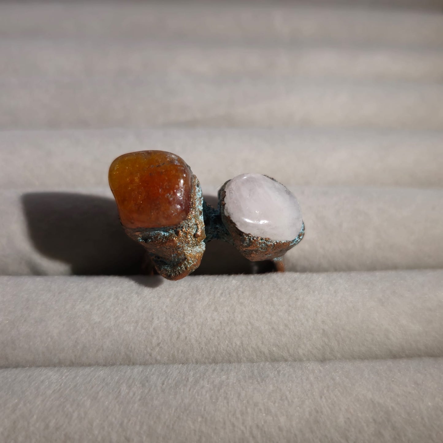 Inel cu agate duble